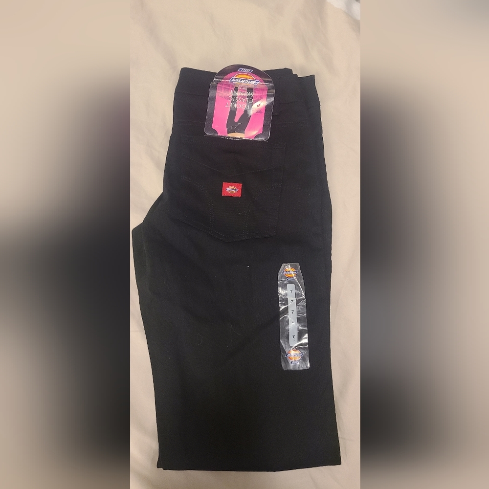 🪅🧡 Brand New Black Dickies Low Rise Skinny Jeans for Girls - Size 7 💛🪅